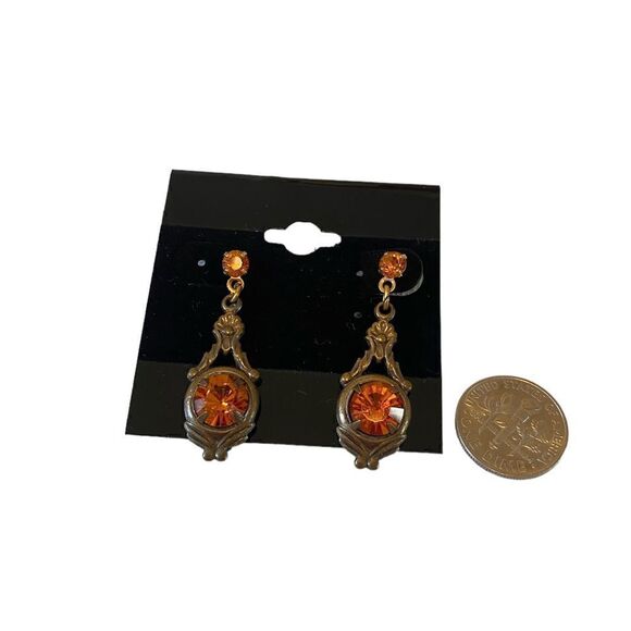 Sadie Green Vintage Faux Amber Stone & Antiqued Gold Tone Drop Earrings - Picture 6 of 6